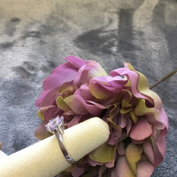 Sterling Silver Purple CZ Solitaire Ring - Picture 2 of 9